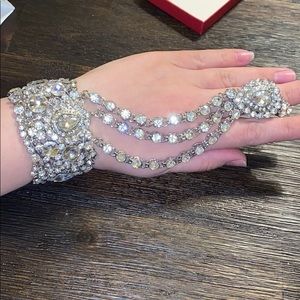 Beautiful silver costume gypsy cuff/ring bracelet